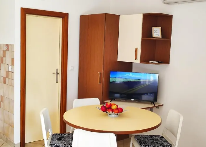 Rose Apartman *